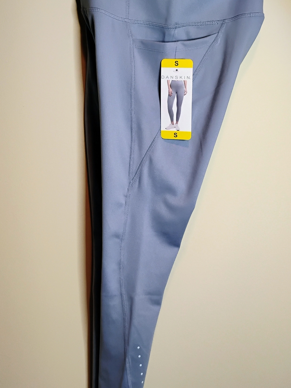 Danskin Women's High Rise Brushed Legging Side Pockets Reflective Dots Sz S Gray